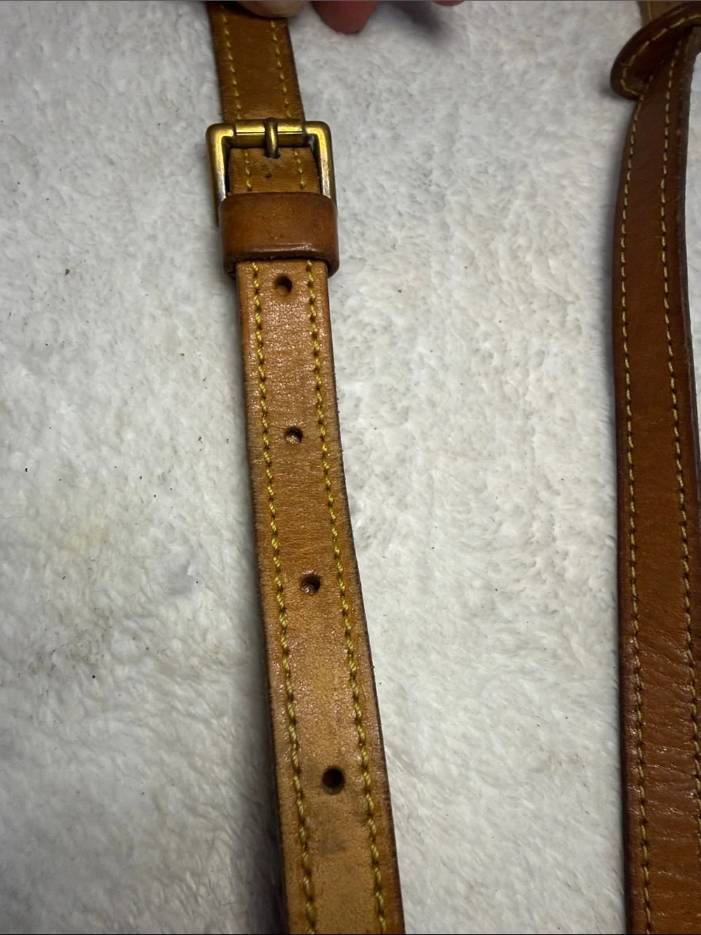 Authentic Louis Vuitton Shoulder Strap for Bags/Accessories Beige Leather Gold